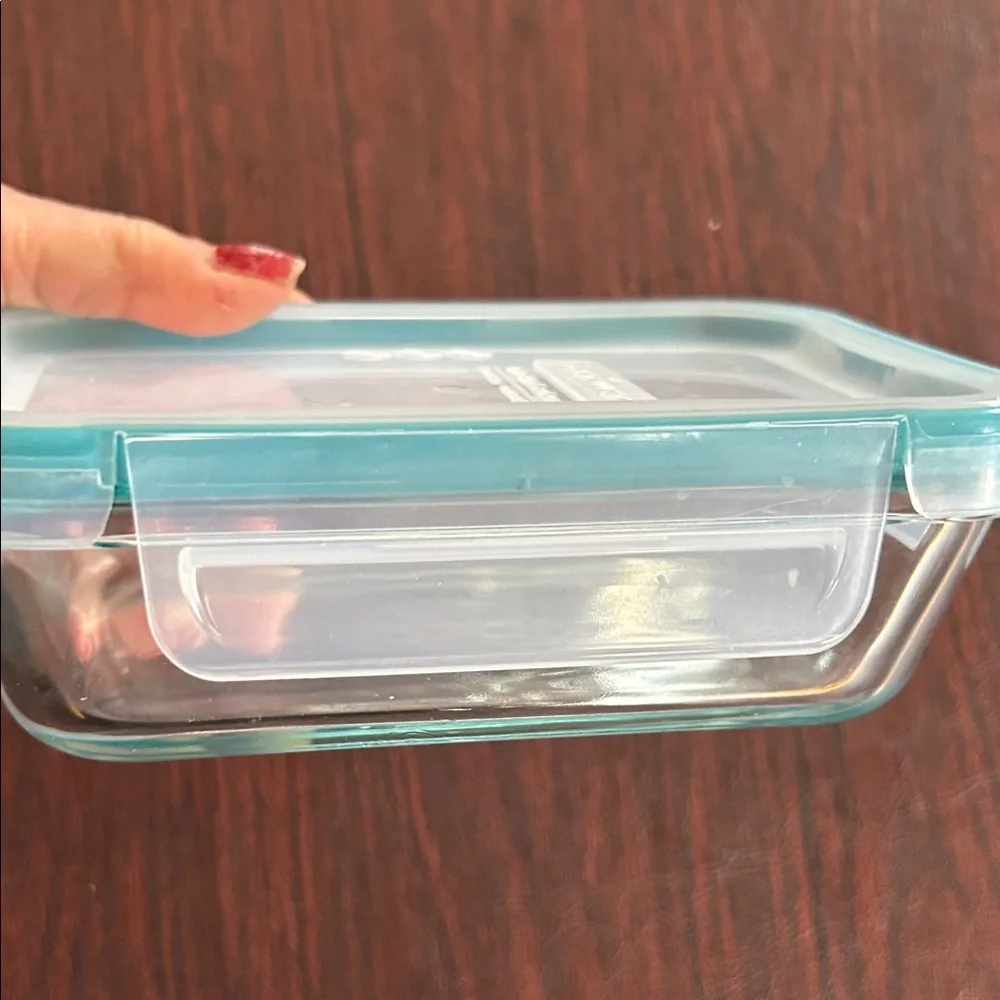 3 Clear Glass Food Storage Containers Plastic Tops; Microwave & Dishwasher Safe